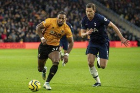 开云APP-关于洞庭朱雀队鏖战岭东战狼队，橄榄球附加赛爆冷，转换速度占优。赛后更衣室沸腾的信息