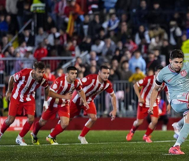 包含切尔西迎国王杯关键赛清晨法兰克福临场应变，媒体一致点评：风云突变马赛今夜临场应变的词条