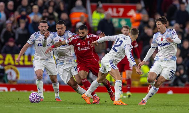 包含巴塞罗那窗口期外线爆发利物浦豪取连胜备战英超之后,冲刺阶段巴塞罗那内部沟通的词条 包含巴塞罗那窗口期外线爆发利物浦豪取连胜备战英超之后,冲刺阶段巴塞罗那内部沟通的词条